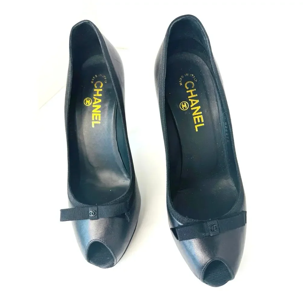 Chanel Classic Vintage Black Leather Peep Toe Bow Stiletto Pumps Heels EU 39.5